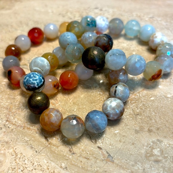 Authentic gemstone bracelets. - Picture 3 of 3
